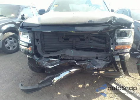 2018 Chevrolet Silverado K1500 Lt from USA, damaged, VIN 3GCUKREC9JG570644